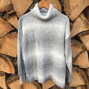 Chaps Turtleneck long sleeved sweater grey large
